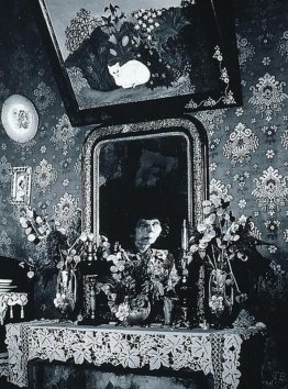 Une femme-peintre ingenuo Une femme-peintre ingenuo