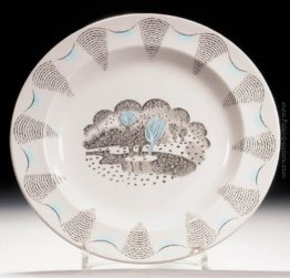 Un piatto dal suo servizio 'Viaggi' progettato per Wedgwood Un piatto dal suo servizio 'Viaggi' progettato per Wedgwood