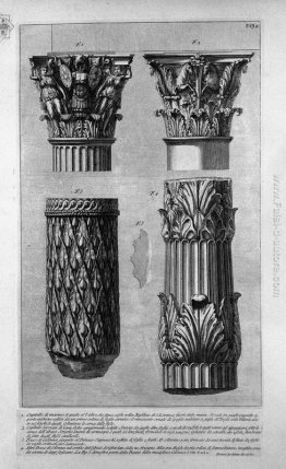 Pezzi di colonne e capitelli Pezzi di colonne e capitelli