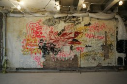 Murale (collaborazione con Futura 2000 e Jean-Michel Basquiat) Murale (collaborazione con Futura 2000 e Jean-Michel Basquiat)