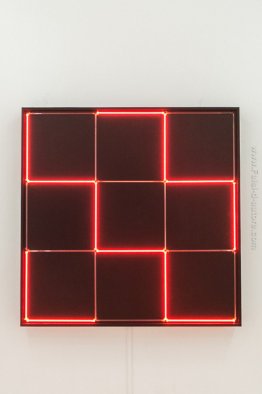 Trattini Neon 0 ° -90 ° avec 4 Rythmes interferenti Trattini Neon 0 ° -90 ° avec 4 Rythmes interferenti