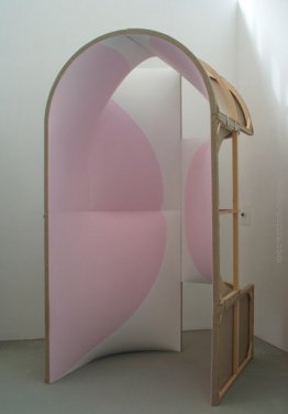 Inutile Pink House of Art Inutile Pink House of Art