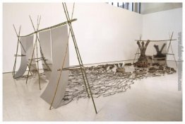 Albero del gioco / giocattolo a Seven mirroring Immagini Albero del gioco / giocattolo a Seven mirroring Immagini