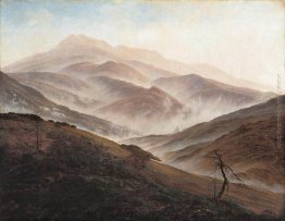 Monti dei Giganti Paesaggio con aumento della nebbia