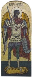 Arcangelo Michele. Mosaico sul lato nord della chiesa della Verg