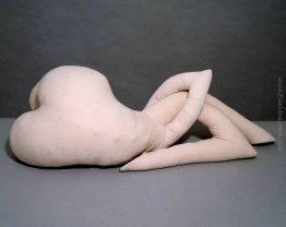 Nue couchée