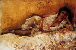 Moresco ragazza sdraiata su un divano Rabat, Marocco