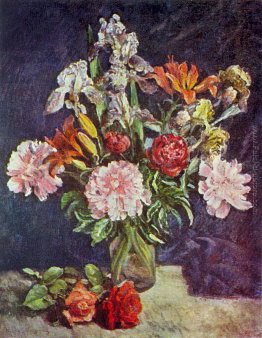 Mazzo di fiori. Peonie, iris, gigli