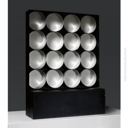 Continuant lumière AVEC 16 CYLINDRES Continuant lumière AVEC 16 CYLINDRES