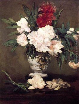 Vaso di peonie su un piccolo piedistallo Vaso di peonie su un piccolo piedistallo