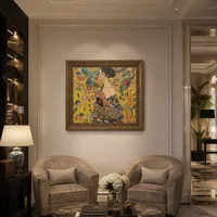 Signora con ventaglio — Boutique hotel